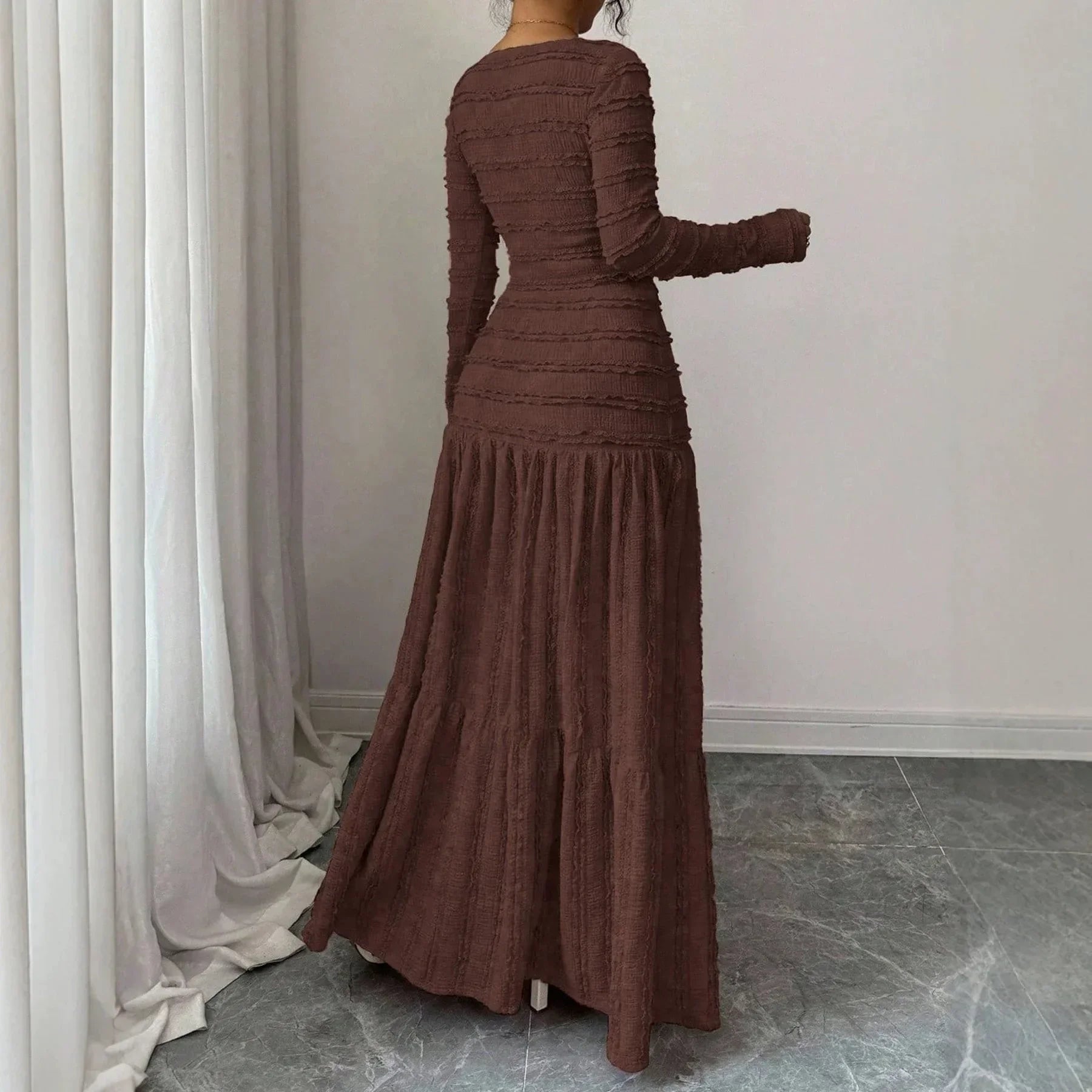 Úrsula™ Langes Kleid aus Plissiertem Strick mit Vorderer Knopfleiste