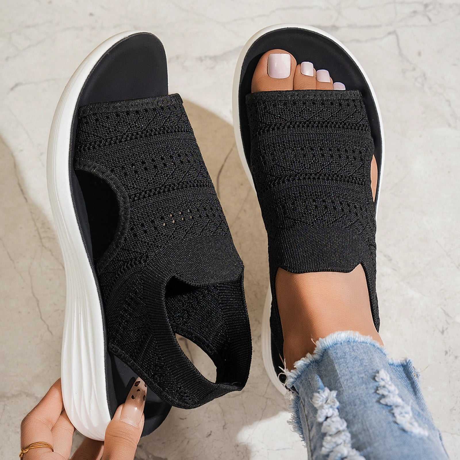 Nuvia™ Plateau-Sandalen Mit Ajour-Obermaterial Und Seitlicher Öffnung