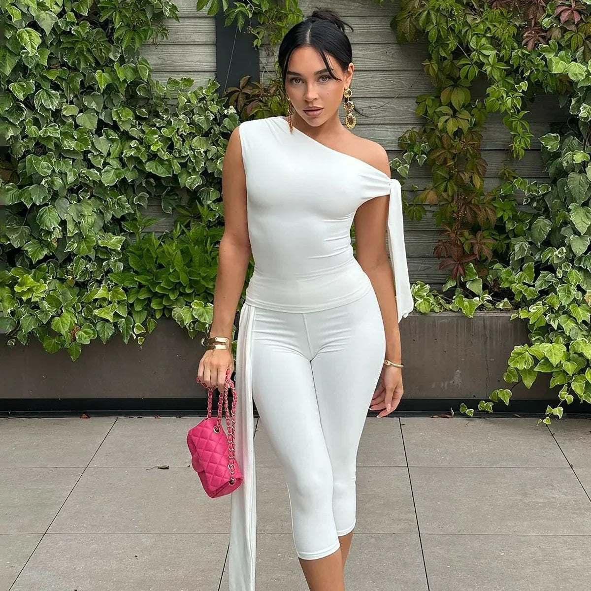 Odessa™ Set mit One-Shoulder-Bluse und Eleganter Caprihose
