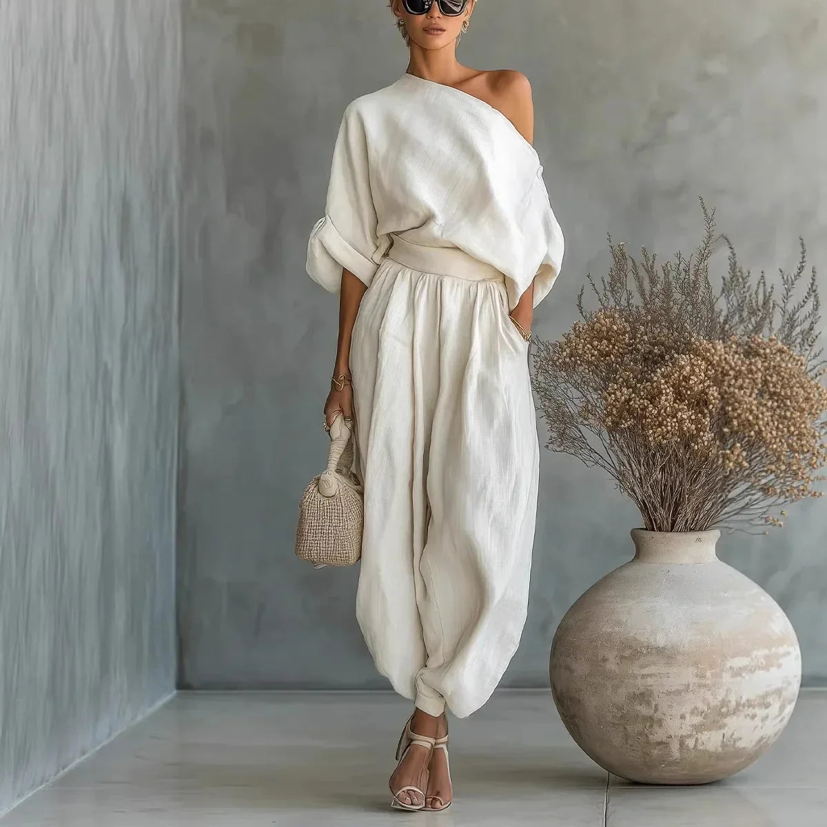 Linnea™ Set mit One-Shoulder-Top und hoch taillierter Hose mit Bündchensaum