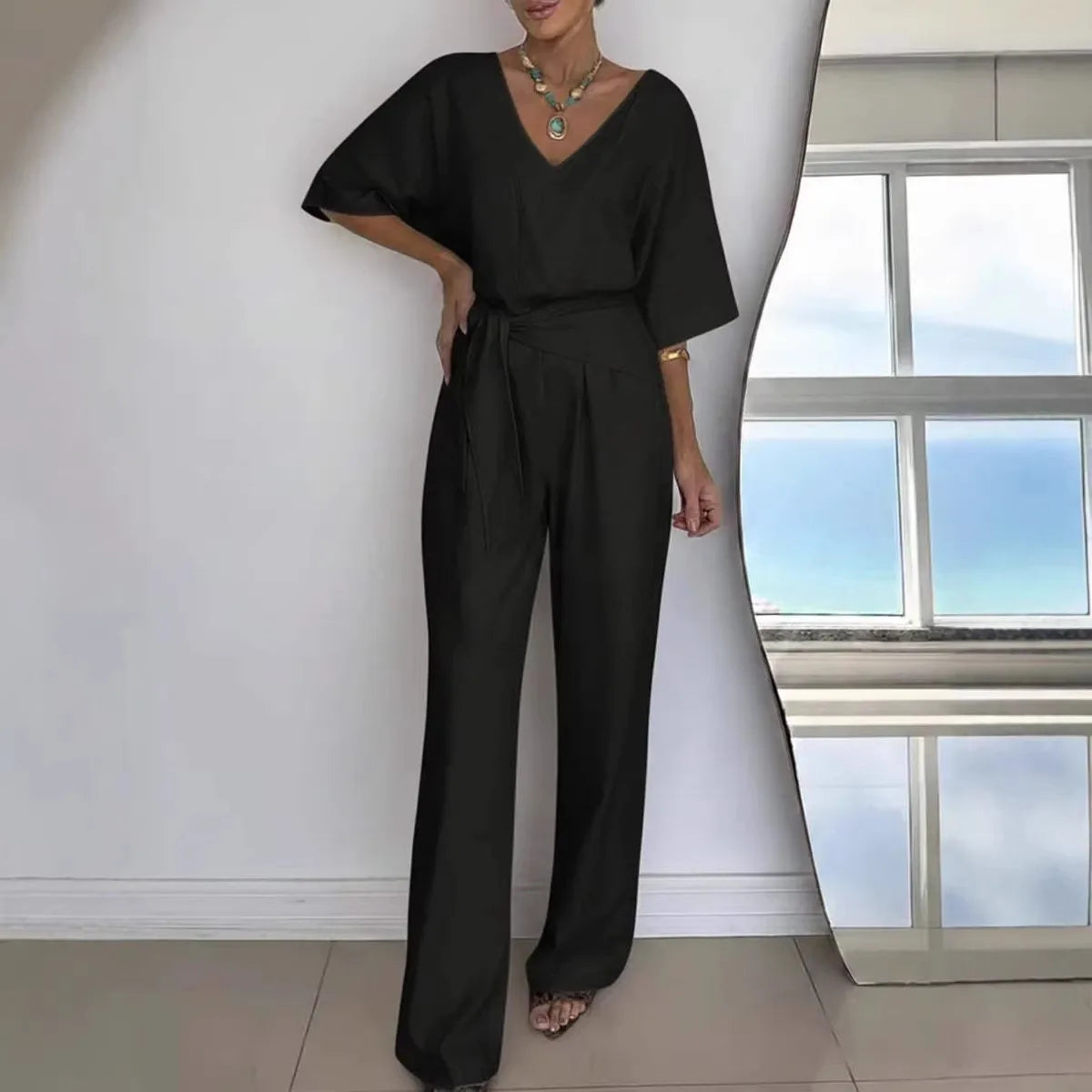 Overall Sophia™ mit V-Ausschnitt, Bindegürtel und weitem Schnitt