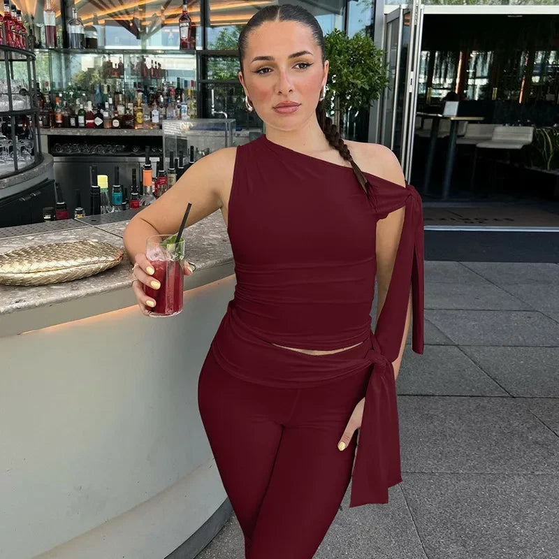 Odessa™ Set mit One-Shoulder-Bluse und Eleganter Caprihose