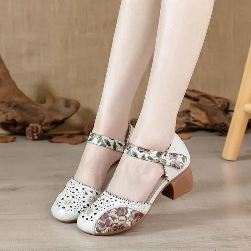 Beatrice™-Schuh mit Blockabsatz und verstellbarem Verschluss