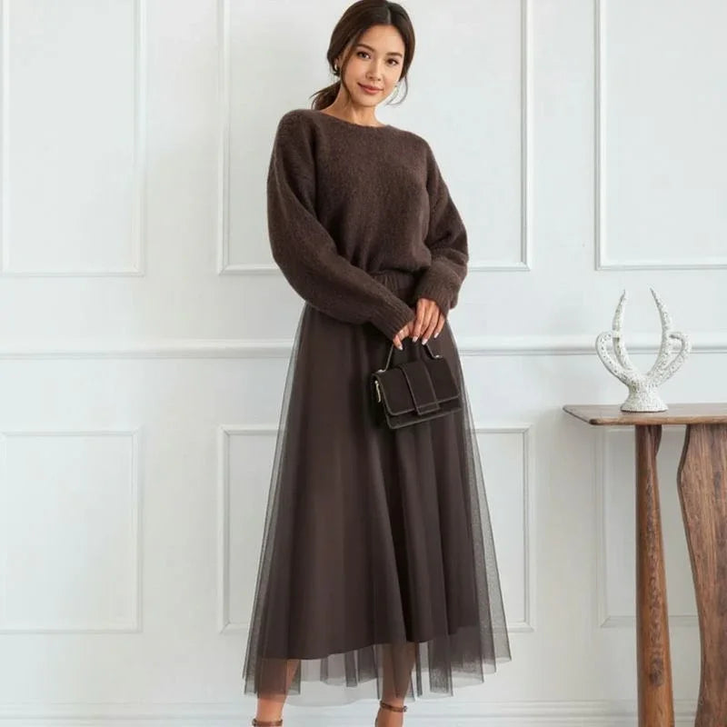 Noémie™-Set mit weicher Strickbluse und Animal-Print-Schleife am Rücken / Gemütliche Eleganz mit überraschendem Charme!