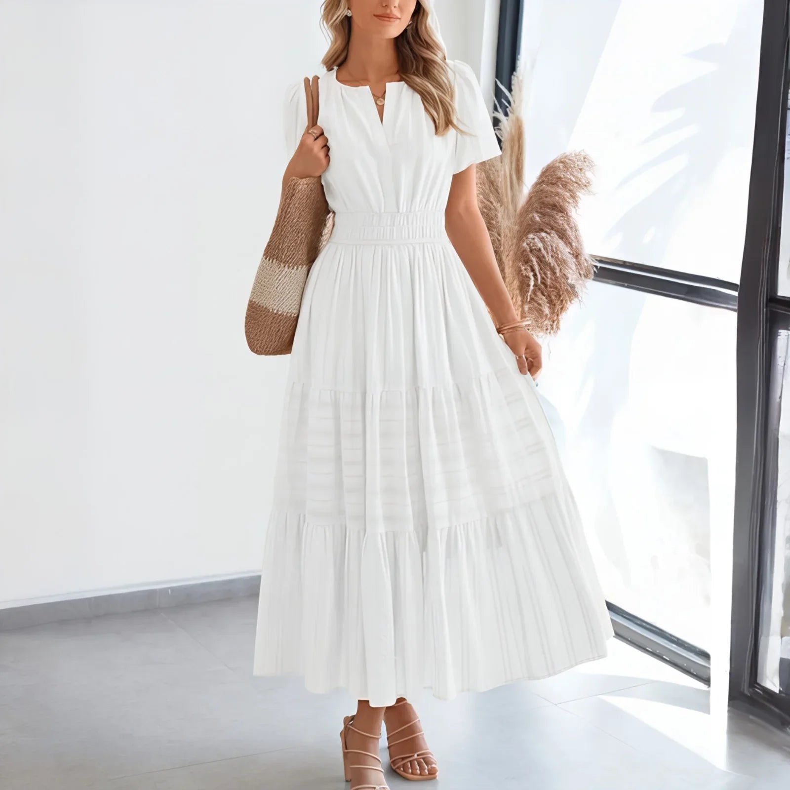 Floriana™ Kleid mit Stufenrock und Betonter Taille