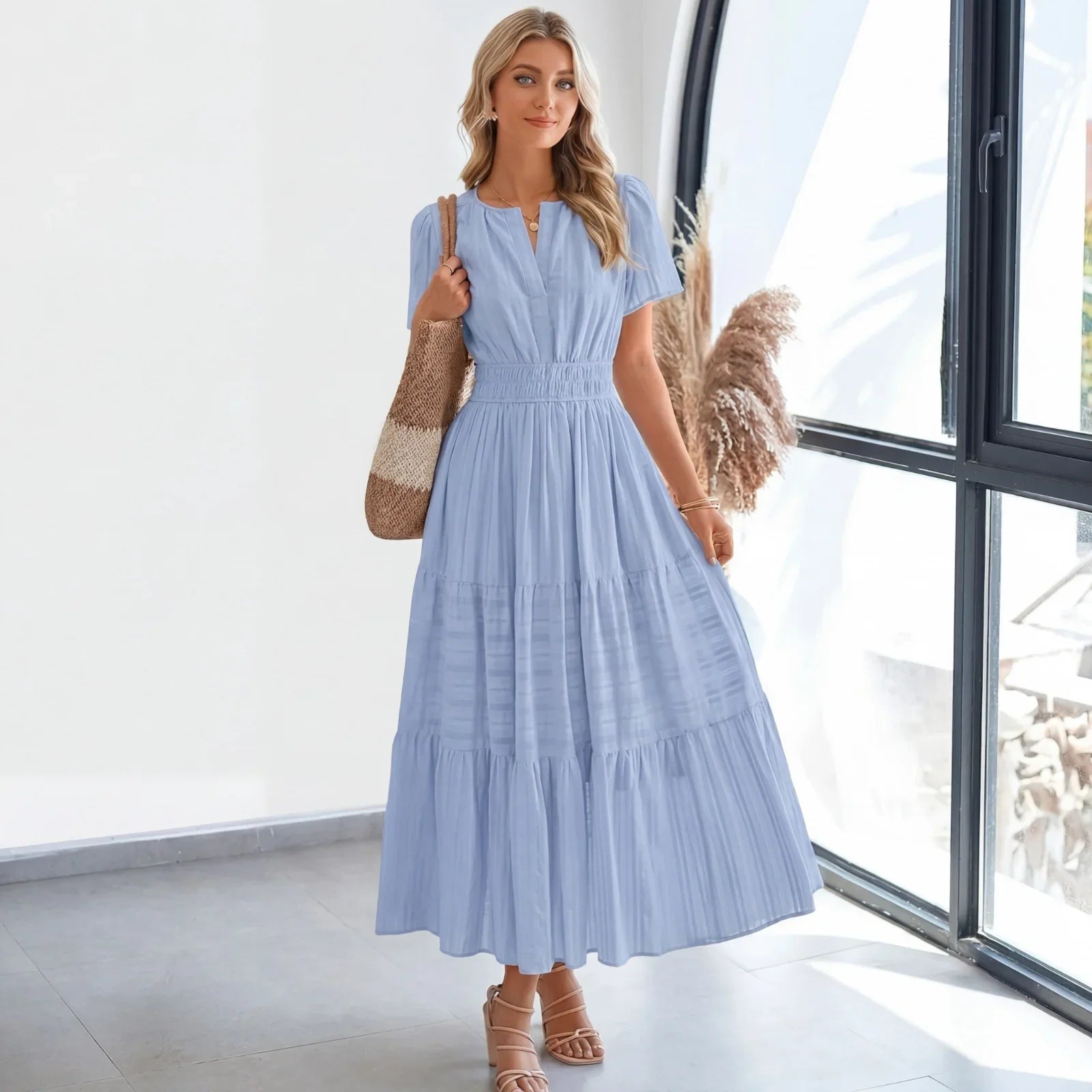 Floriana™ Kleid mit Stufenrock und Betonter Taille