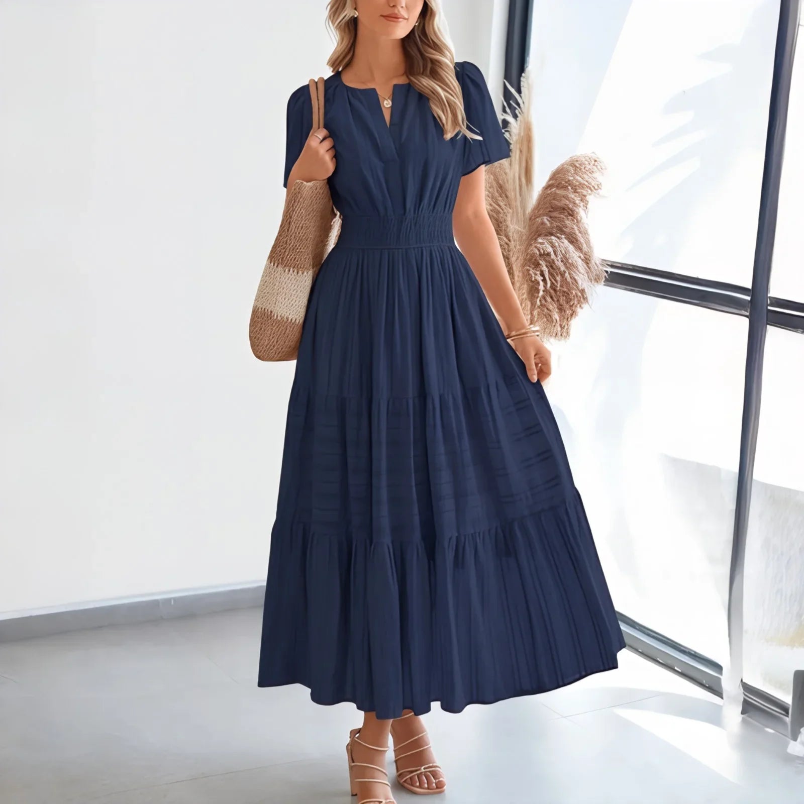 Floriana™ Kleid mit Stufenrock und Betonter Taille