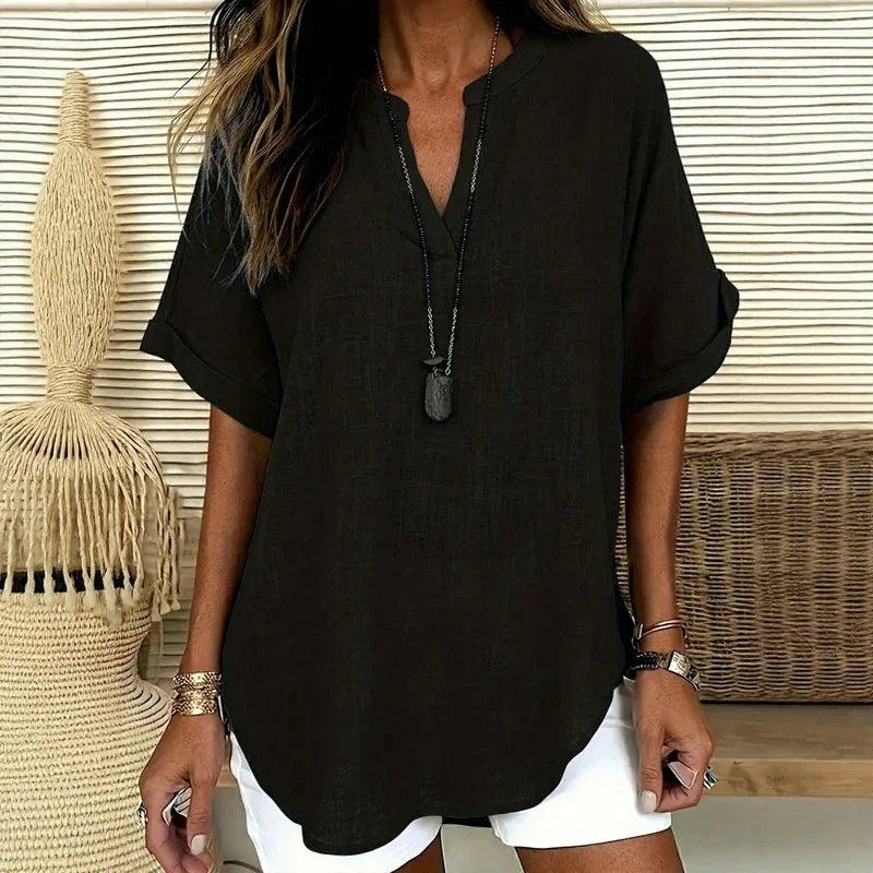 Maya™ Bluse mit Zart Gerundetem Saum und V-Ausschnitt mit Cut-out