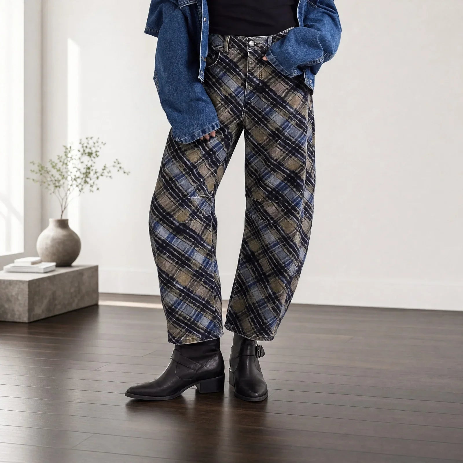 Alvida™ Hose mit Blumenmuster und weitem Fall