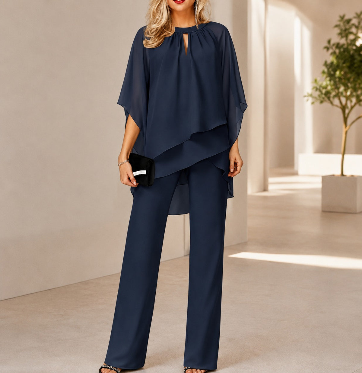 Set Celinne™ mit Mullet-Bluse und gerade geschnittener Hose / Ein kompletter Look für besondere Anlässe