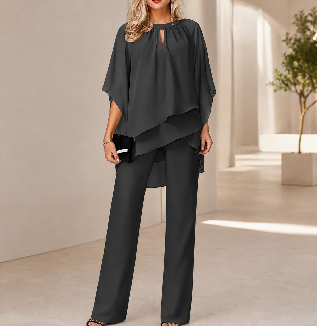 Set Celinne™ mit Mullet-Bluse und gerade geschnittener Hose / Ein kompletter Look für besondere Anlässe