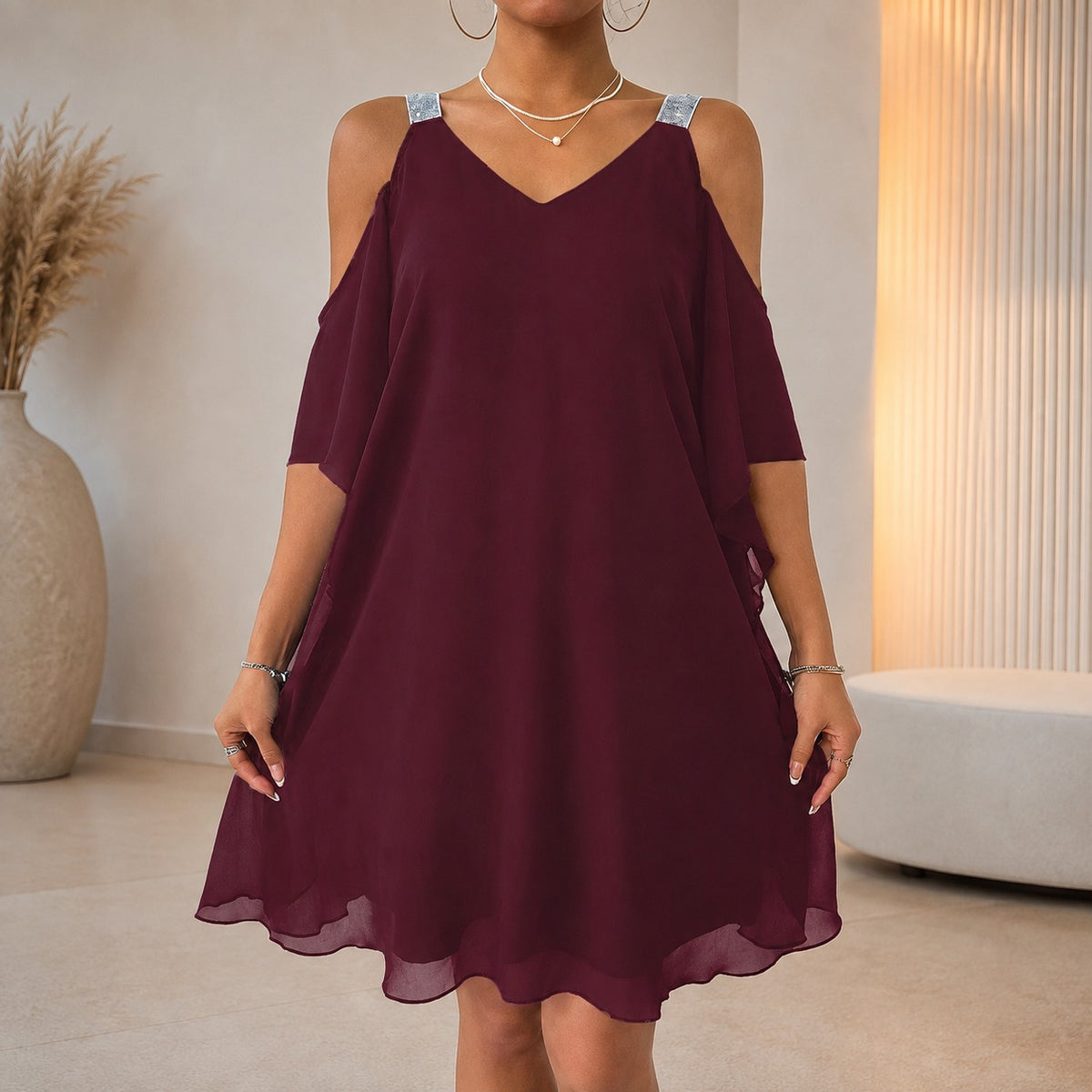Elina™ Kleid in A-Linie mit glänzend verzierten Trägern