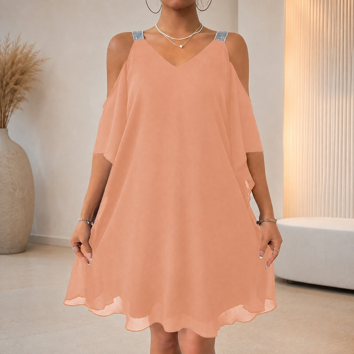 Elina™ Kleid in A-Linie mit glänzend verzierten Trägern