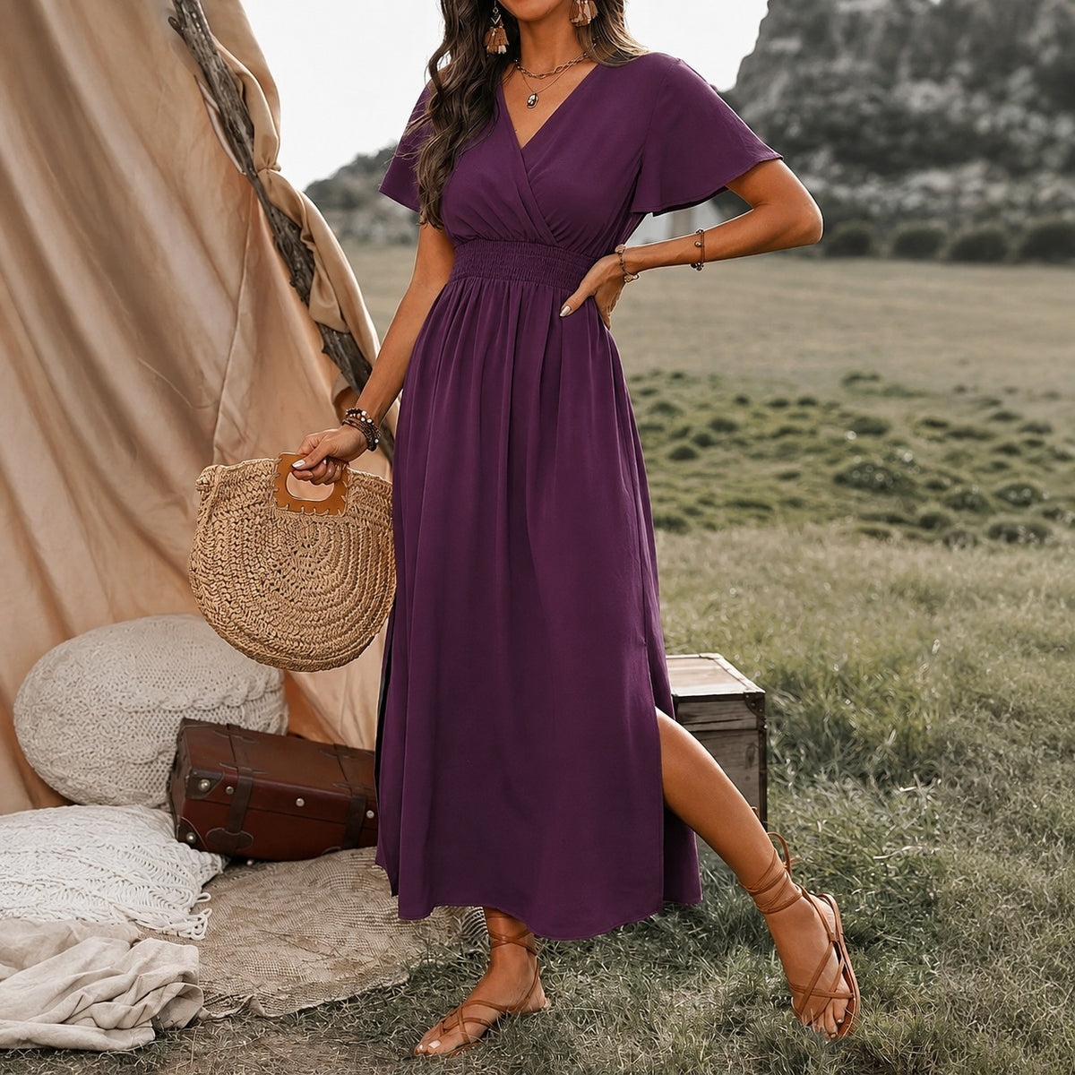 Kleid Linnea™ mit Wickel-V-Ausschnitt, geraffter Taille und Seitenschlitz