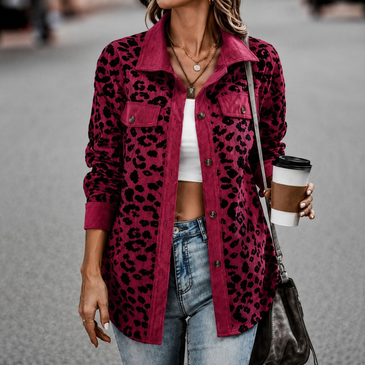Jacke Emilia™ mit Animal-Print, Pattentaschen und Knopfleiste