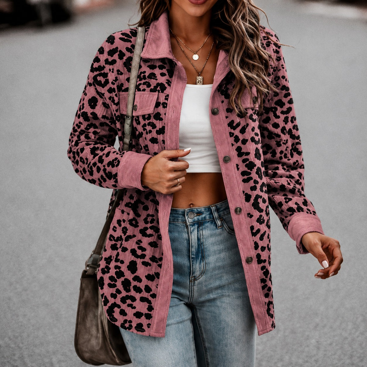 Jacke Emilia™ mit Animal-Print, Pattentaschen und Knopfleiste