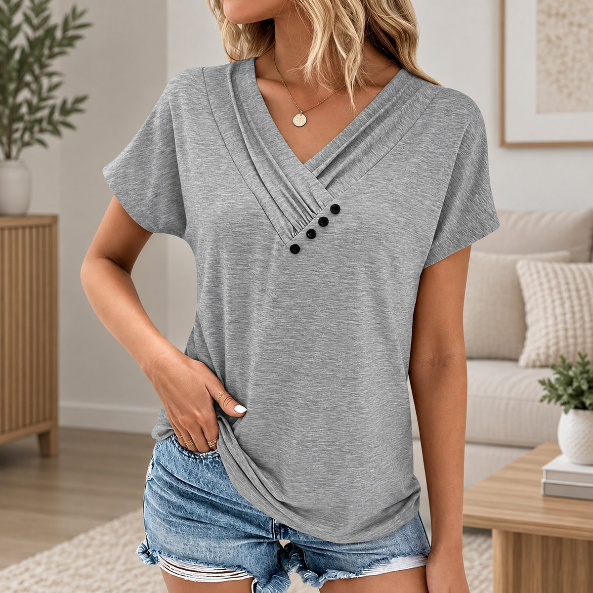 Bluse Wiebke™ mit überlagertem V-Ausschnitt und lockerem Schnitt