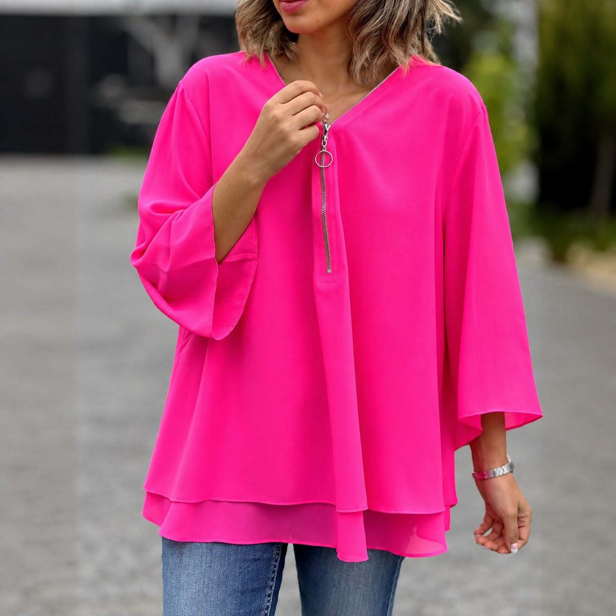 Bluse Livia™ mit Frontreißverschluss, weitem Schnitt und Lagensaum