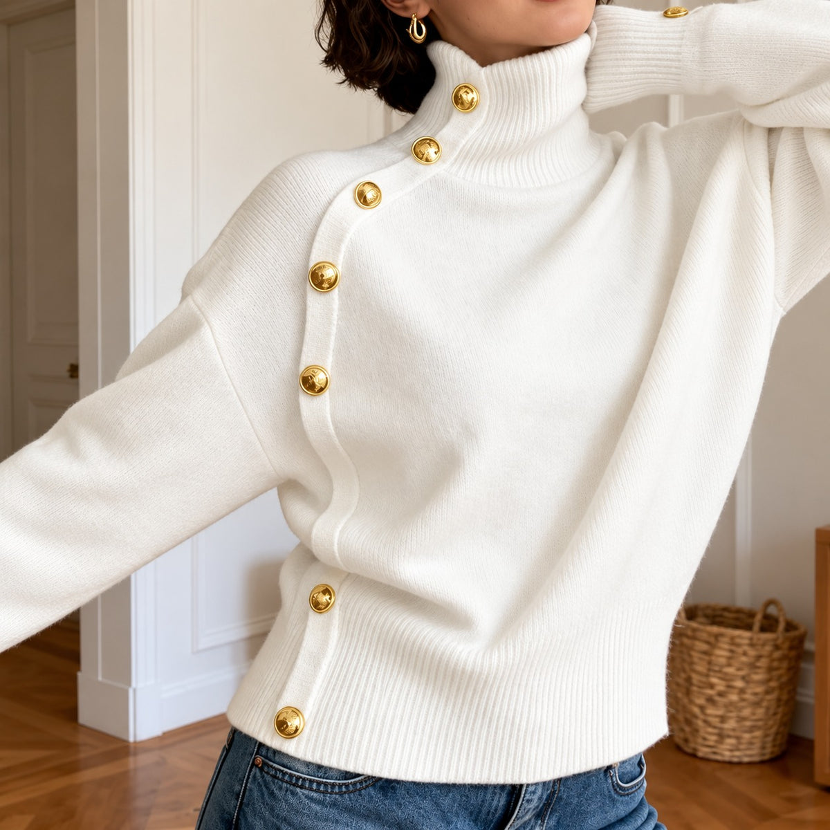 Strickpullover Greta™ mit Stehkragen, asymmetrischen goldfarbenen Knöpfen und Rippbund