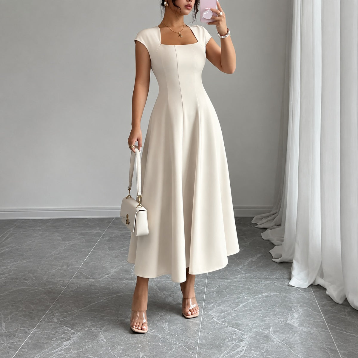 Kleid Marit™ mit eckigem Ausschnitt und ausgestelltem Midirock