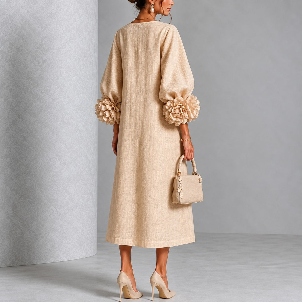Kleid Lindenau™ mit floralen Ärmelabschlüssen, Volumenärmeln und Struktur