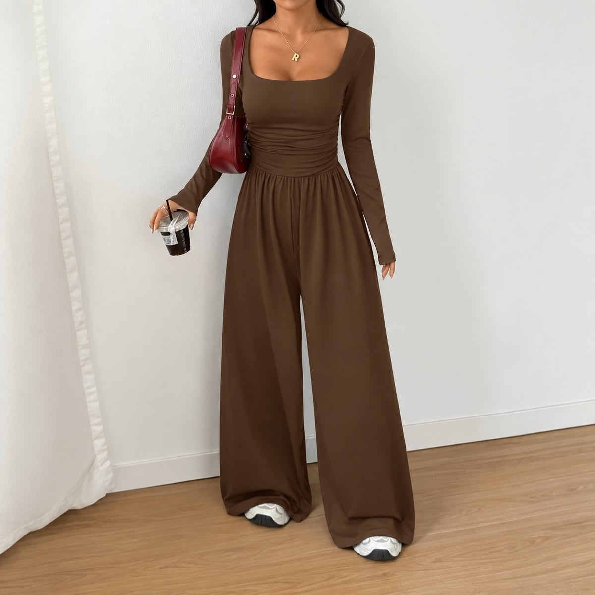 Selena™ Damen-Jumpsuit mit weitem Bein, langen Ärmeln und betonter Taille