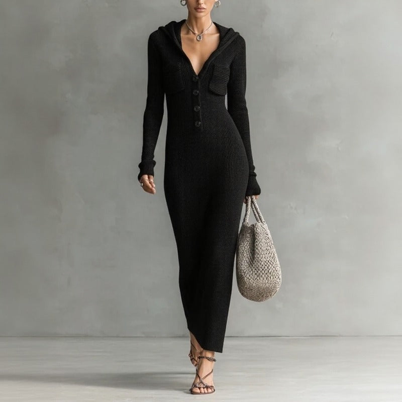 Noemi™ Kleid aus Rippstrick mit Kapuze und eleganten Frontknöpfen