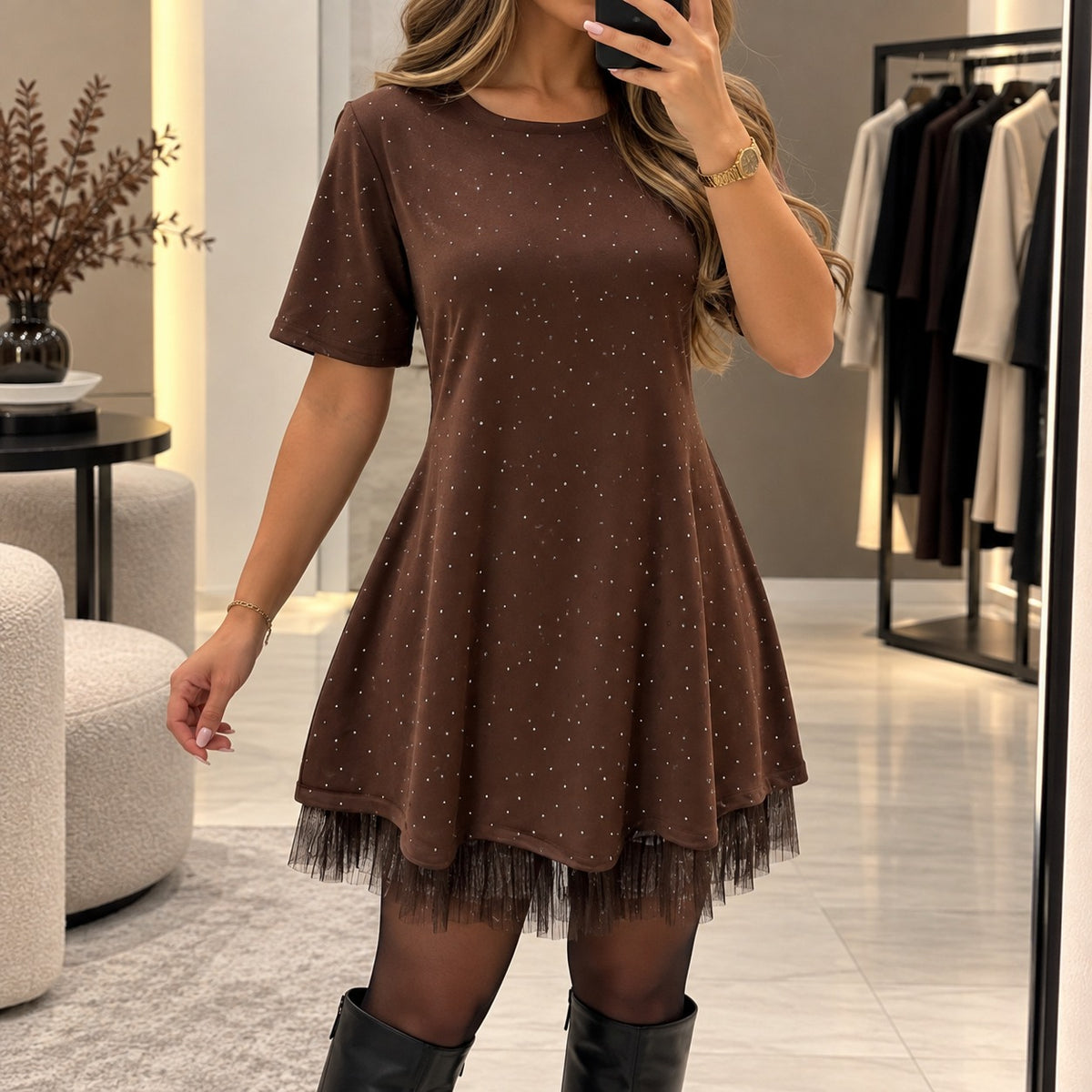 Kleid Girona™ mit ausgestelltem Schnitt, Tüllsaum und dezenten Punktdetails