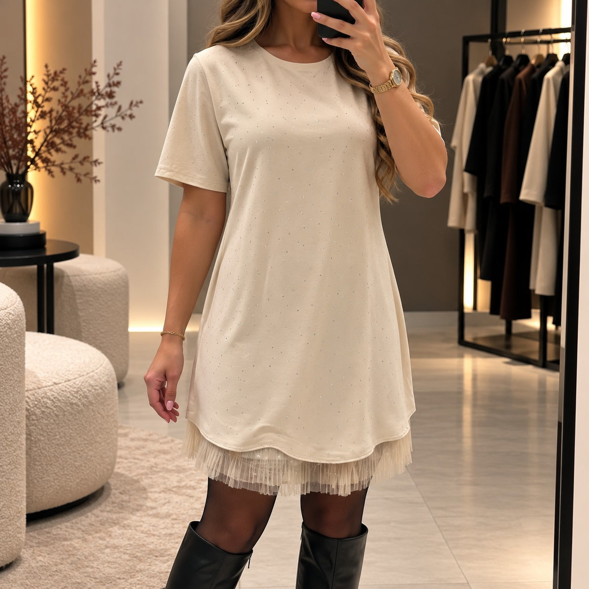 Kleid Girona™ mit ausgestelltem Schnitt, Tüllsaum und dezenten Punktdetails