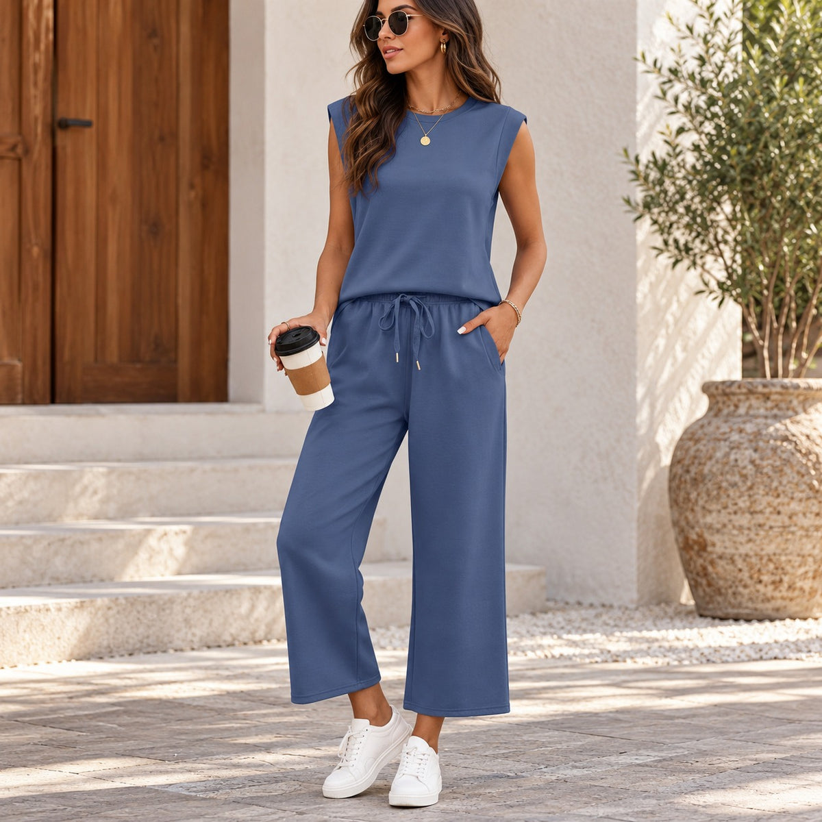 Set Daria™ mit ärmellosem Oberteil und weiter Hose mit verstellbarem Kordelzug