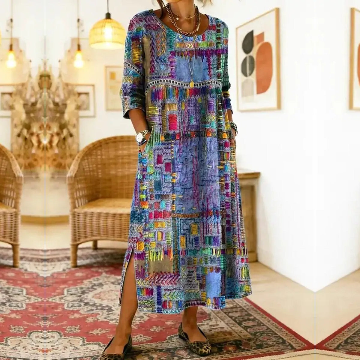 Kleid Marlen™ mit farbenfrohem Muster im Patchwork-Stil und Rundhalsausschnitt