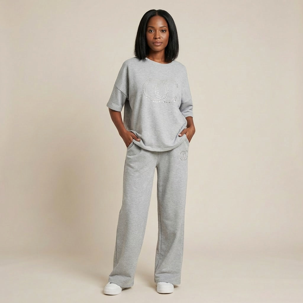 Urban Eleganz™ Zweiteileraus Comfort-Maschenware mit eleganten Kristalldetails