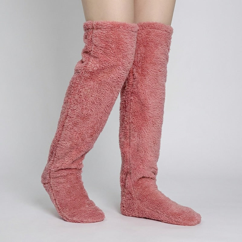 (KAUF 1, ERHALTE 2 GRATIS) Veloura™ Premium Kuschelsocken aus Weichem Plüschstoff