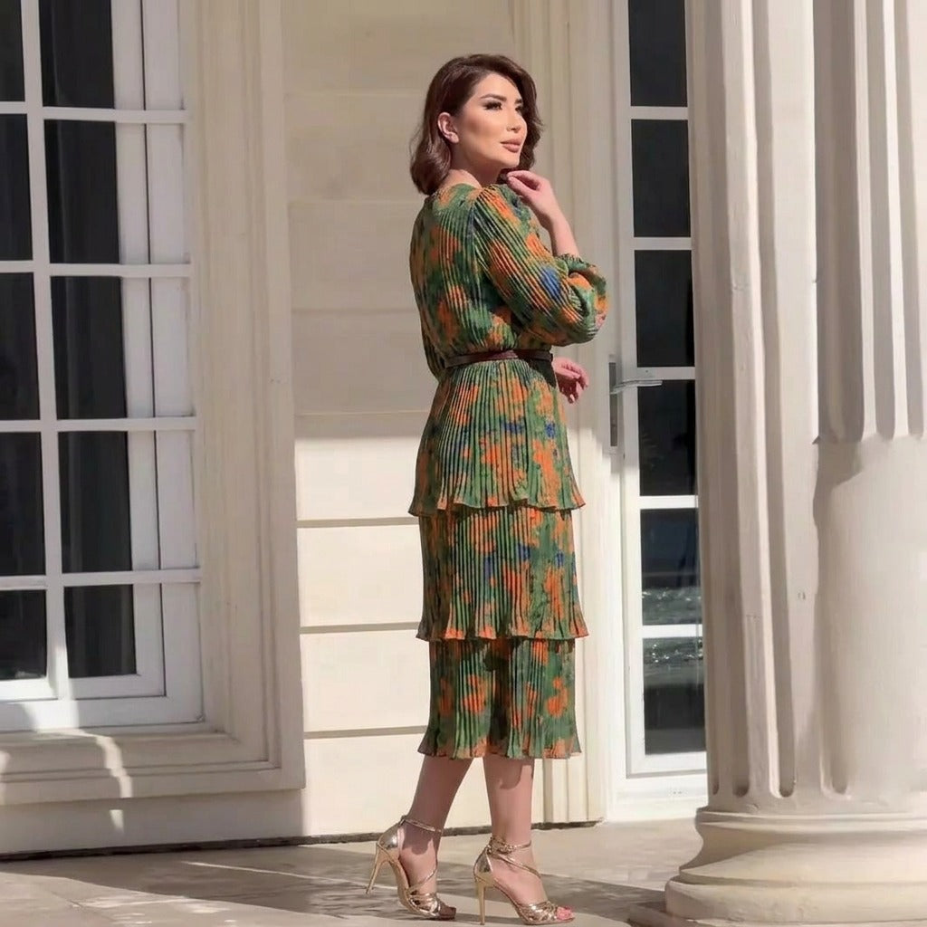 Lunaria™ Kleid mit Lagen-Design + feinem Gürtel geschenkt
