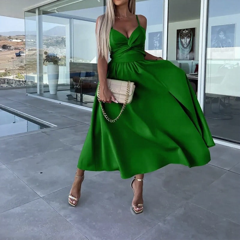 Fiora™ Kleid mit Feinem Cut-Out und Elegantem Schlitz