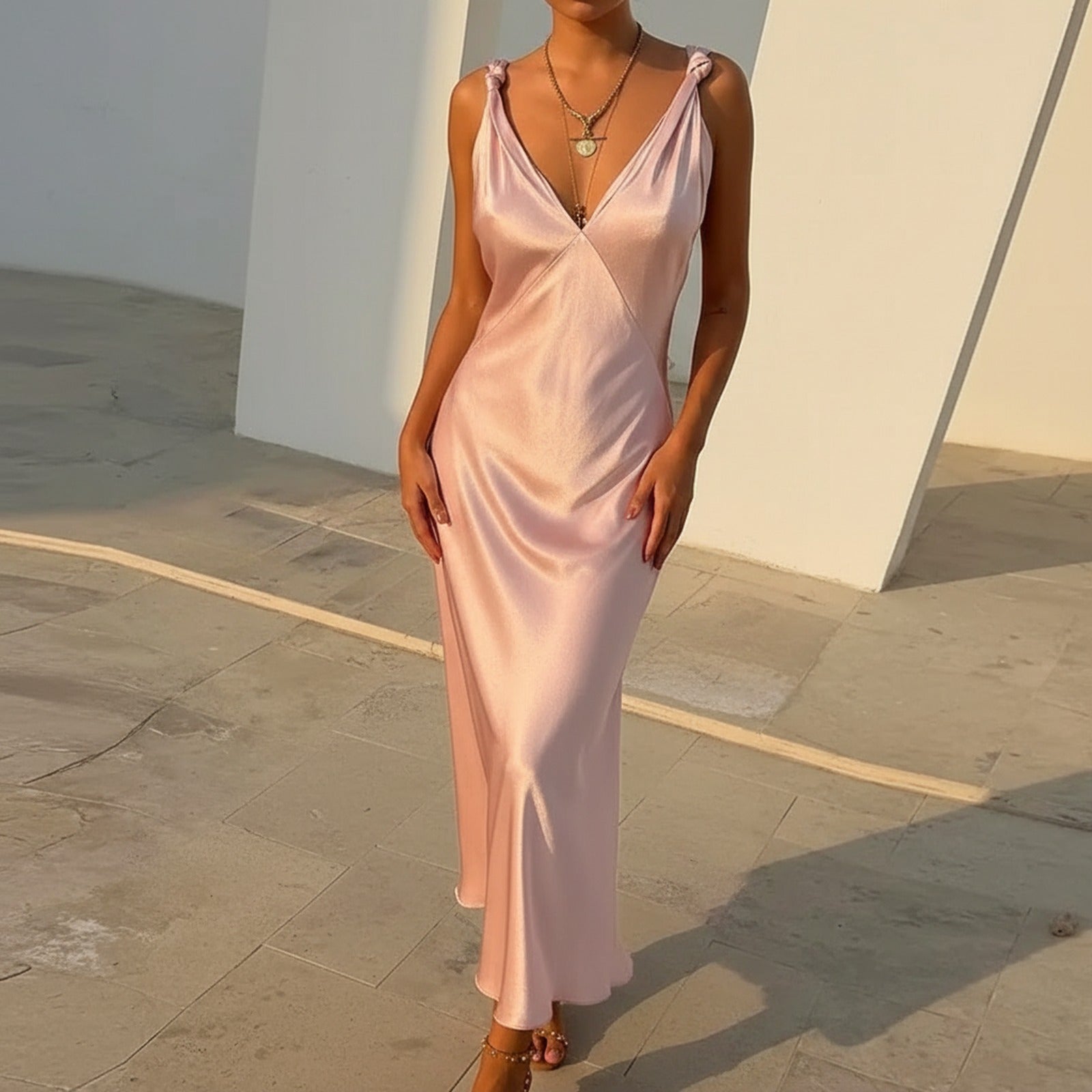 Solea™ Kleid mit Seidigem Griff und Eleganter Bewegung