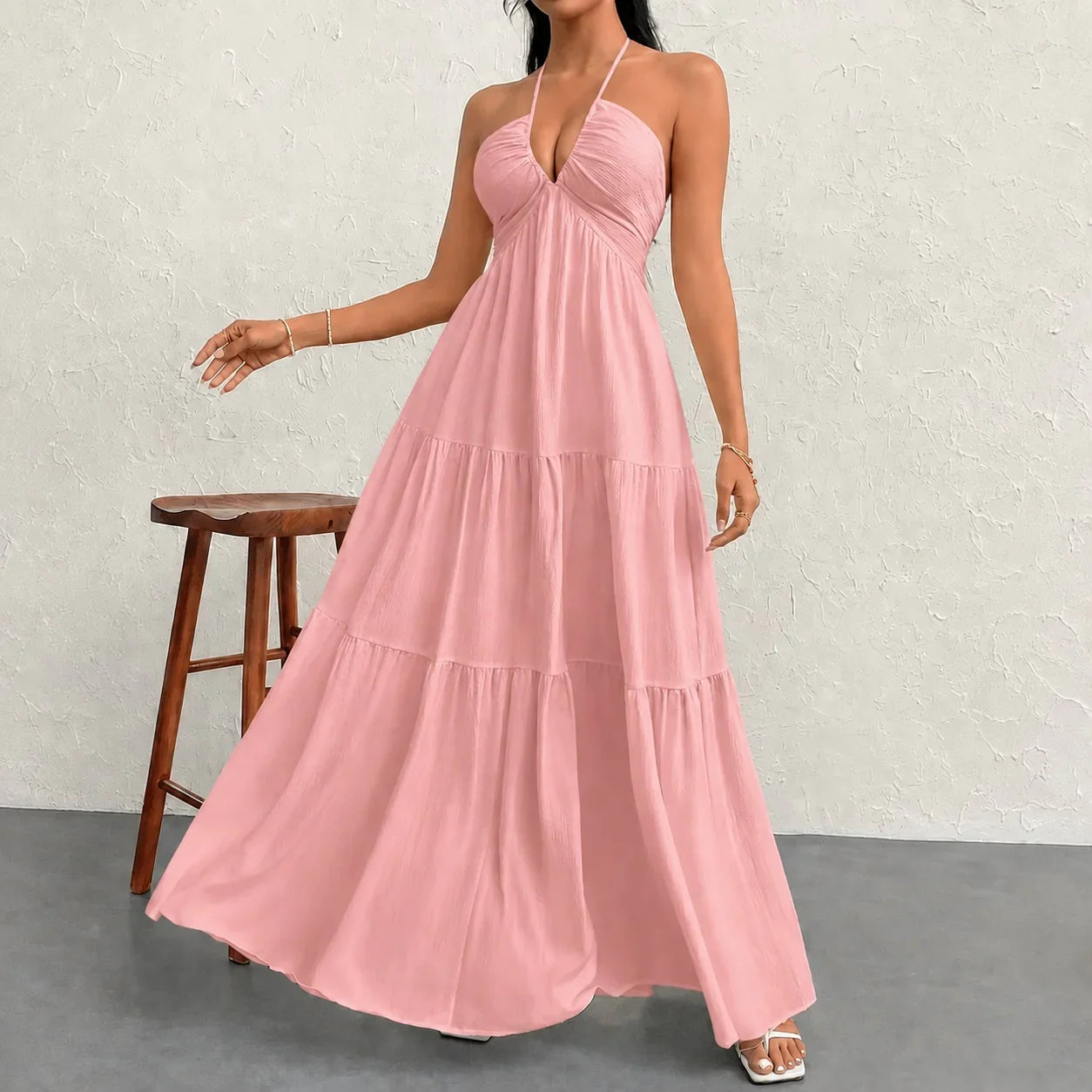 Marielle™ Kleid mit Halterneck-Ausschnitt und Zarter Bindung