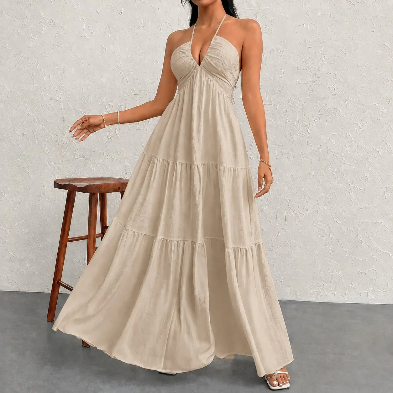 Marielle™ Kleid mit Halterneck-Ausschnitt und Zarter Bindung