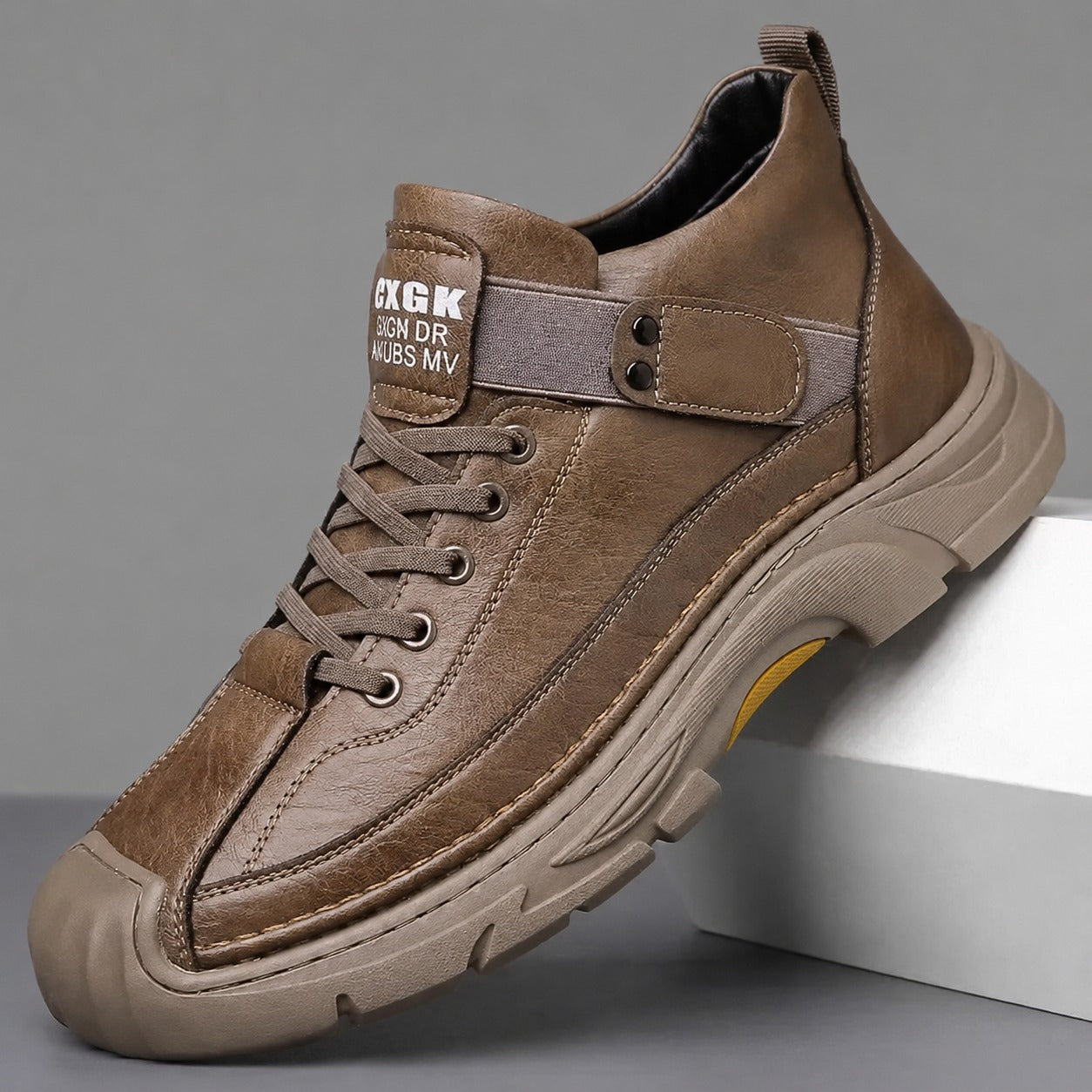 Andes™ Sneaker mit Verstellbarem Seitenverschluss und Robuster Sohle