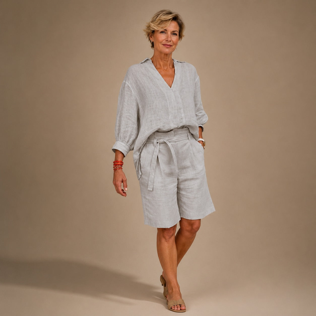 Set Alvara™ Mit Fließender Bluse Und Shorts Mit Bindegürtel