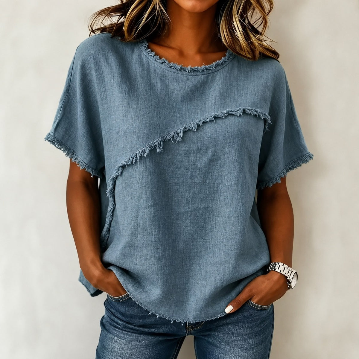 Bluse Verena™ mit asymmetrischem Einsatz und ausgefransten Details