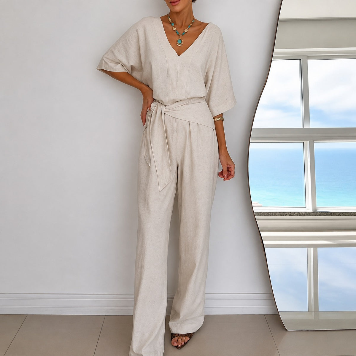 Overall Sophia™ mit V-Ausschnitt, Bindegürtel und weitem Schnitt