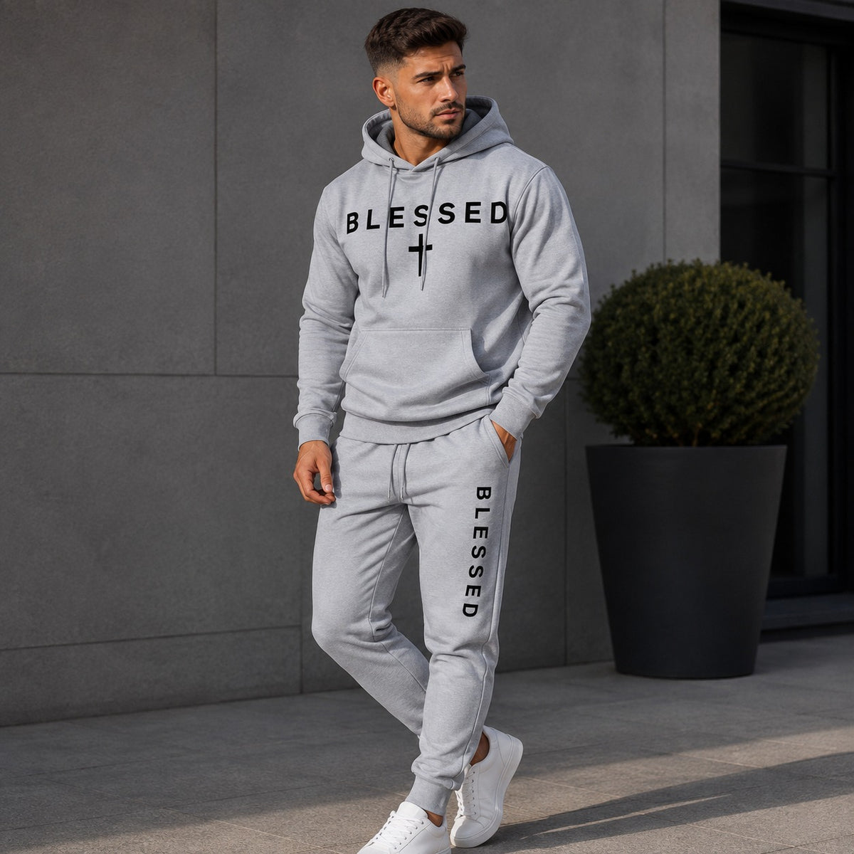 Raban™ Freizeitset mit Kapuzenpullover, Kängurutasche und Jogginghose