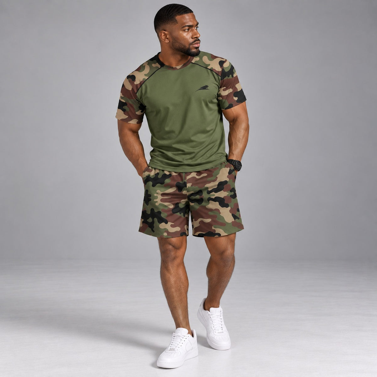 Bjarne™ Set mit Camouflage-Design, Kurzarmshirt und Shorts mit Kordelzug